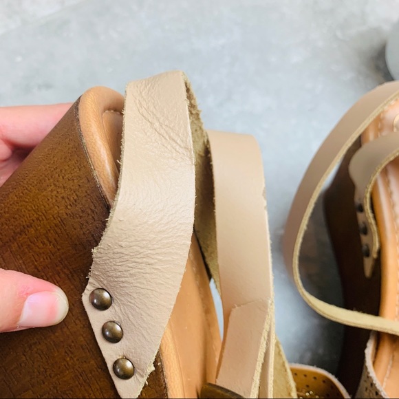 Anthropologie Liendo Leather Wedge Sandals Size 6 - Picture 6 of 11